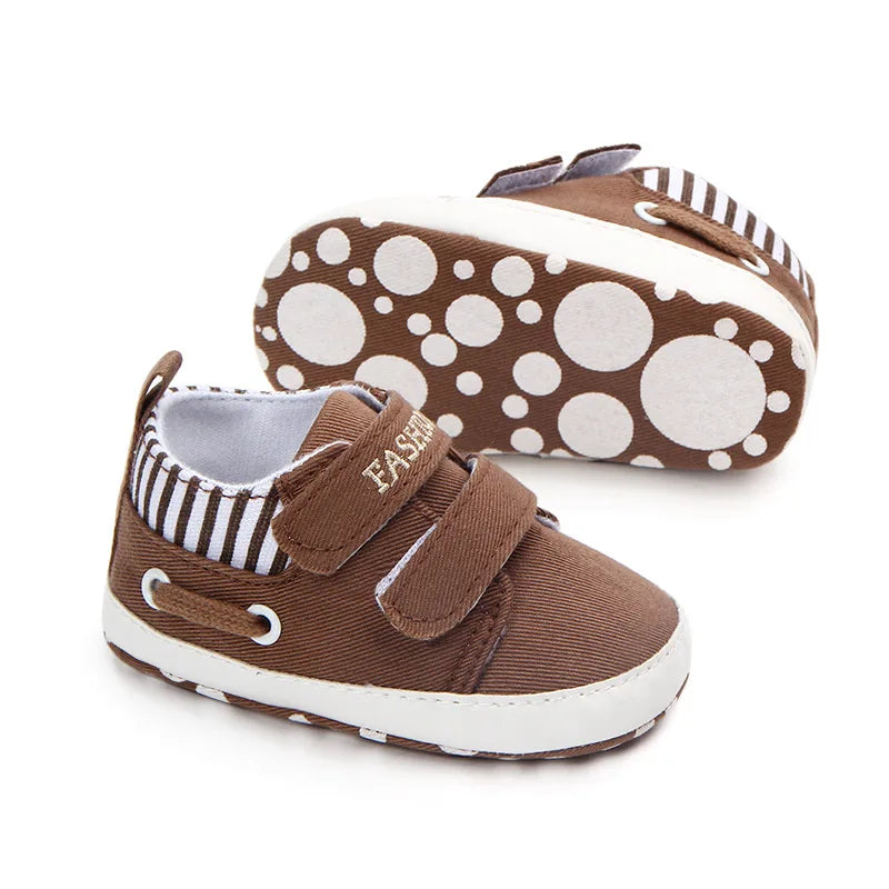 Canvas Bebes Boys Girls Shoes for Newborn Soft Sole Footwear for Newborns Toddler Crib Moccasins Letter Print Anti-Slip Shoes